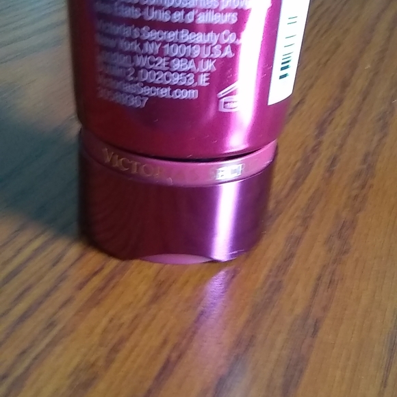 COPY - VS Berry Elixir No. 16 NWT - Picture 4 of 6